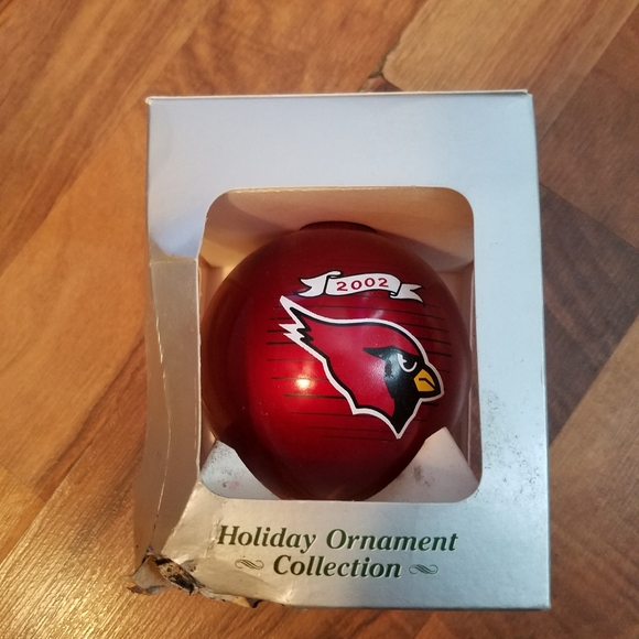 Arizona Cardinals Christmas Tree Ornament 2002 Glass Hanging NCAA Tub12 - Picture 1 of 8